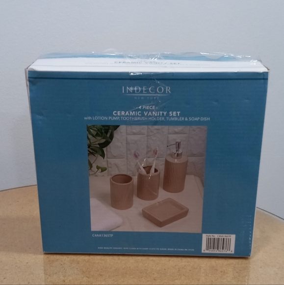 Four (4) Piece Vanity Set ~ Free Shipping ☆ NWT - Picture 5 of 6